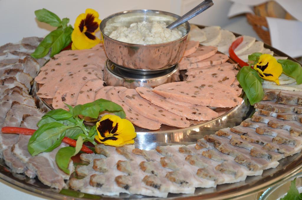 Pod Wzgorzem Bed & Breakfast Frombork Εξωτερικό φωτογραφία